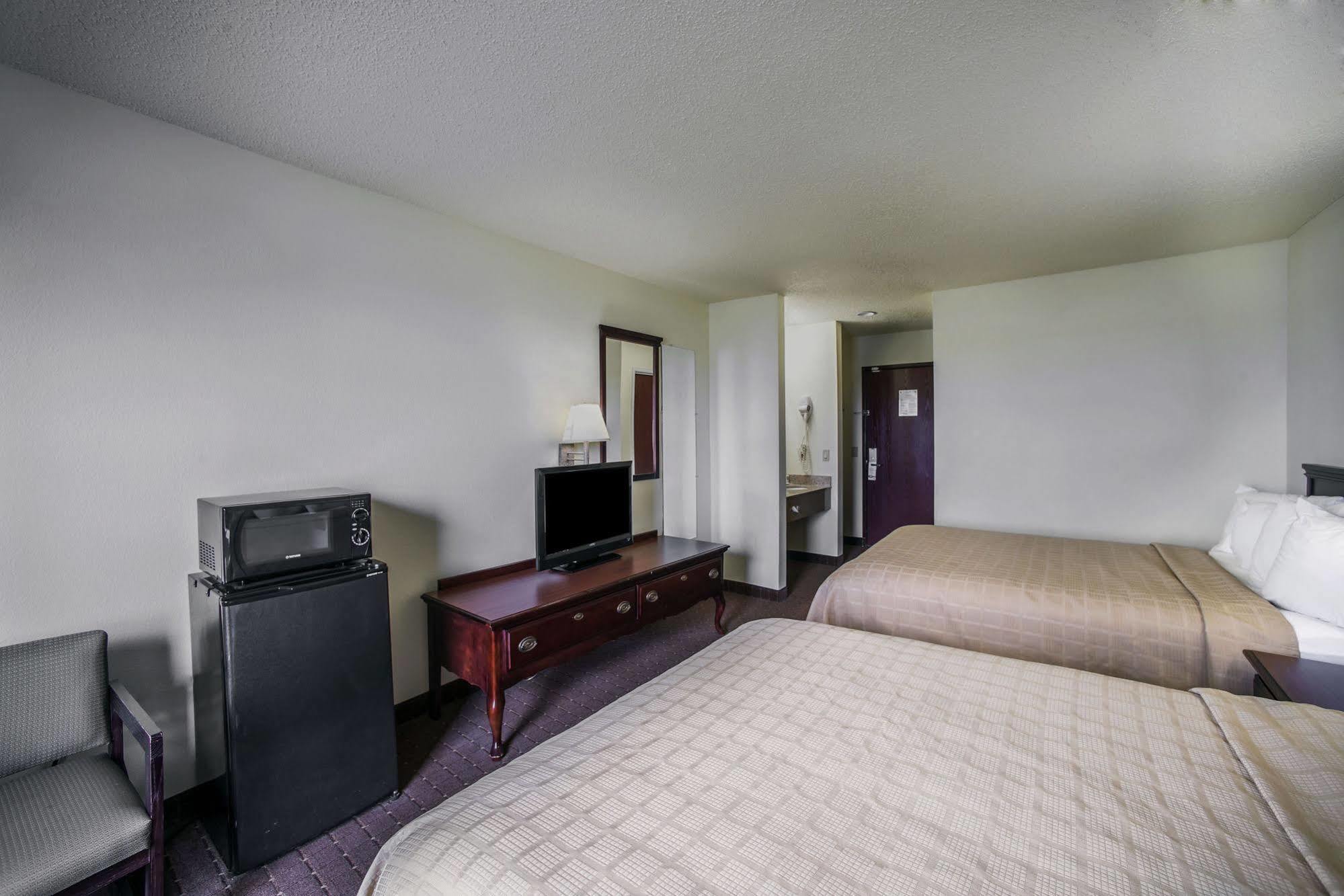 Quality Inn Harrisburg Eksteriør bilde