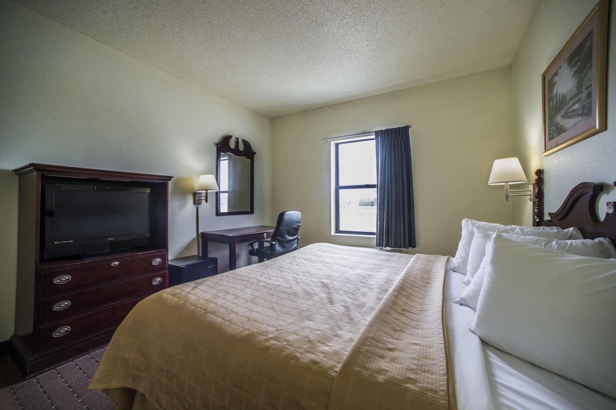 Quality Inn Harrisburg Eksteriør bilde