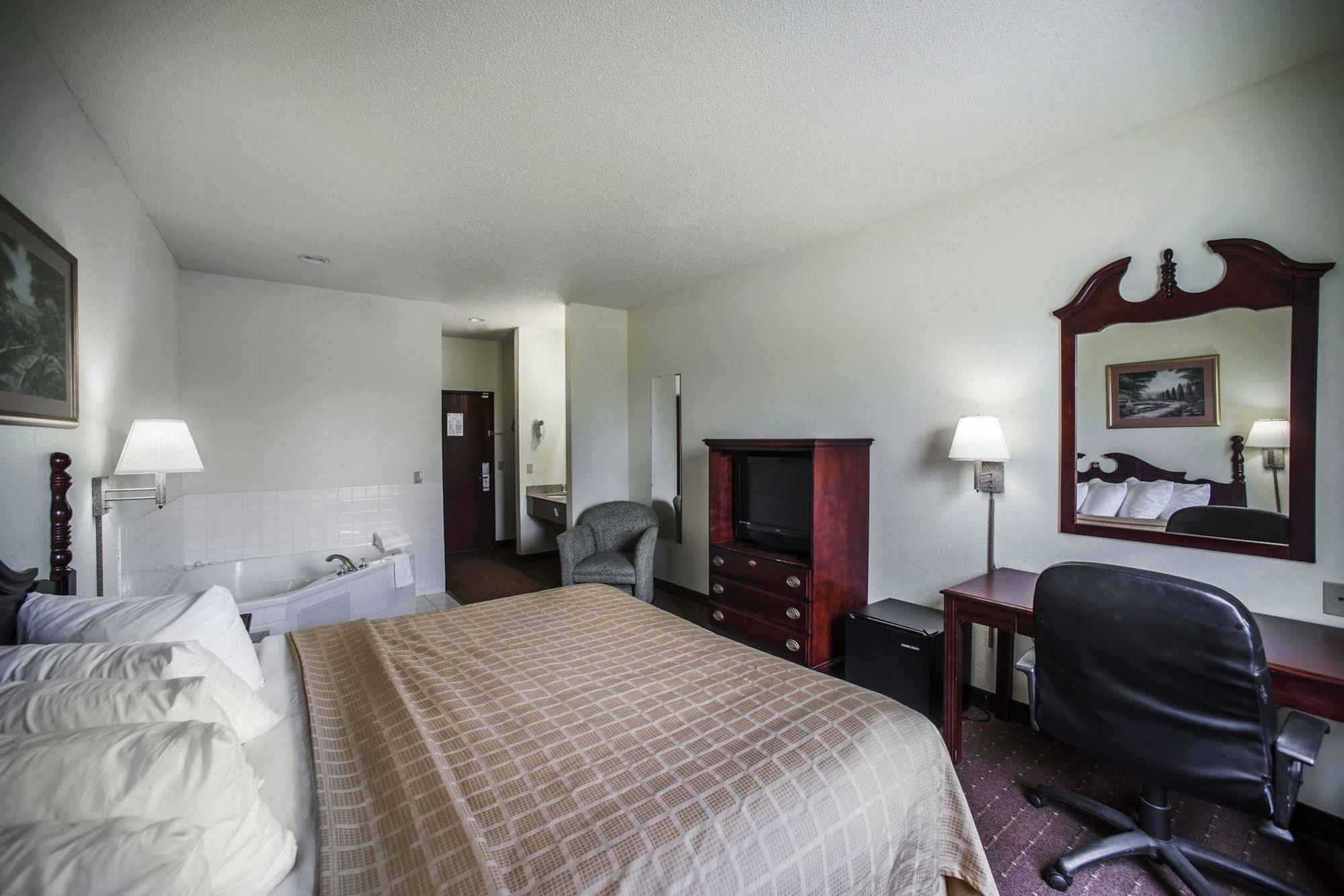 Quality Inn Harrisburg Eksteriør bilde