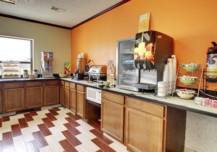 Quality Inn Harrisburg Restaurant bilde
